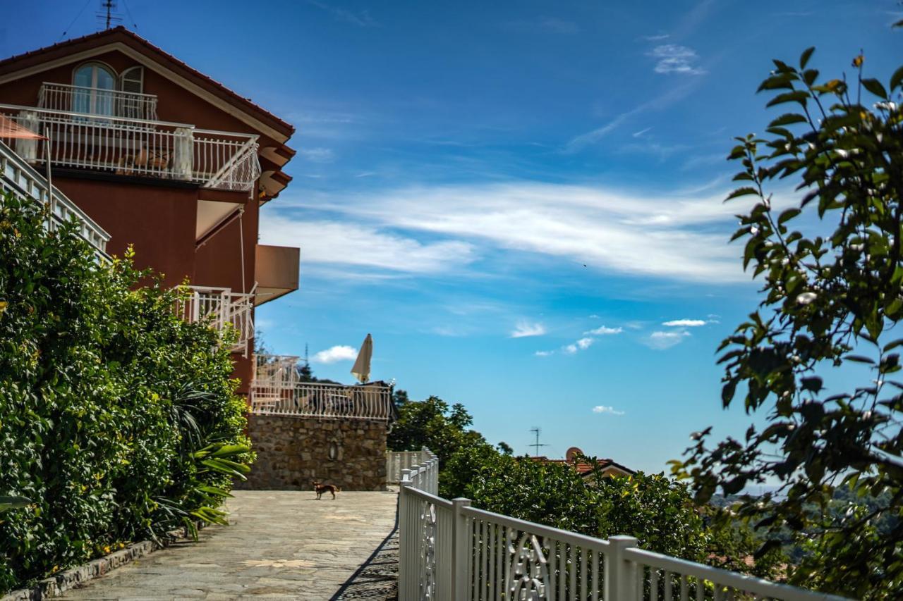 Agriturismo La Rocca 산토바르톨로메오알마레 외부 사진